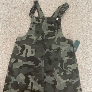 Overall dress in camo